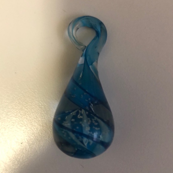 🎉HP🎉💎🆕💎Hand Blown Glass💎Necklace Pendant - Picture 5 of 5